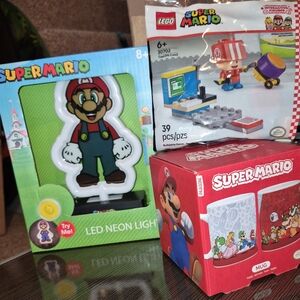 Nintendo Super Mario LED Light and LEGO Set